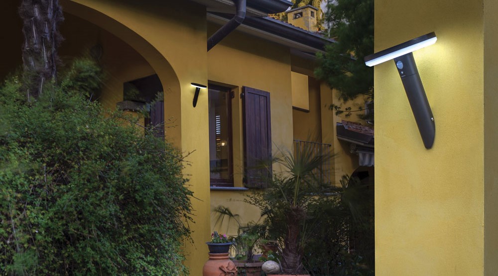 Come illuminare il giardino o il terrazzo di casa: guida alla scelta delle lampade outdoor più adatte alle proprie esigenze